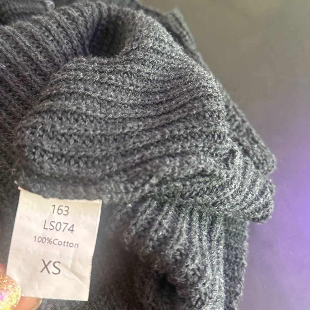 Lillusory Cropped Sweater Patch Pocket Distressed Size XS Boxy Knit Grunge - Picture 7 of 12